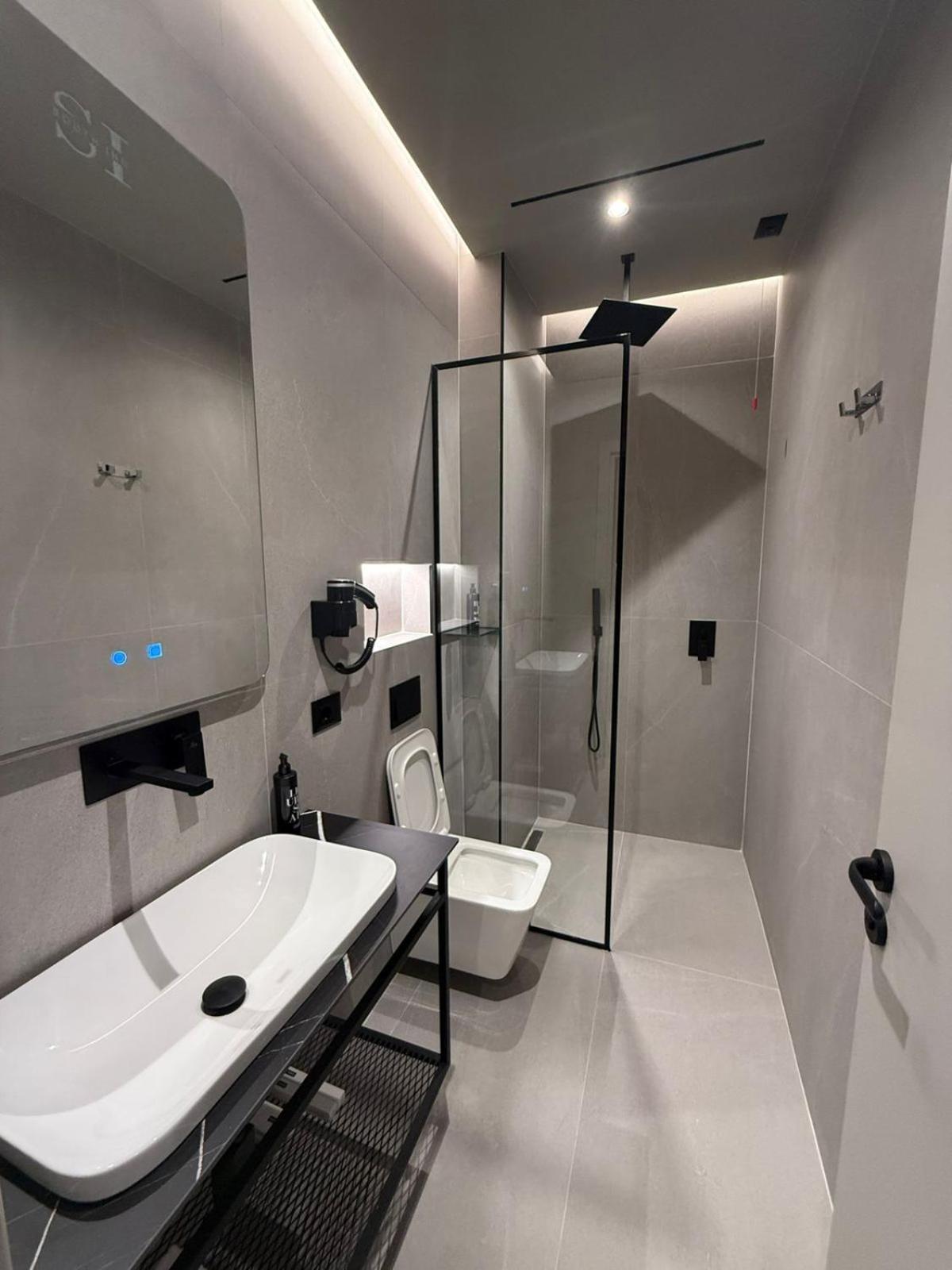 Hotell South 4*