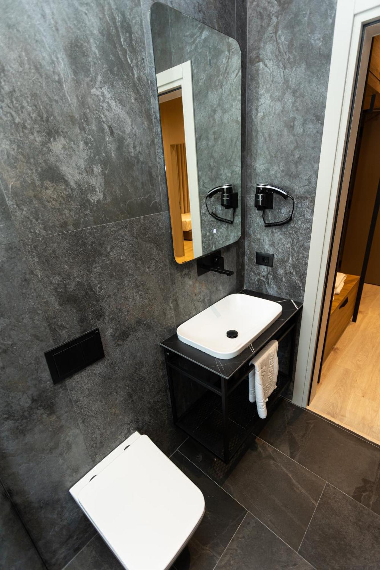 Hotell South Vlorë