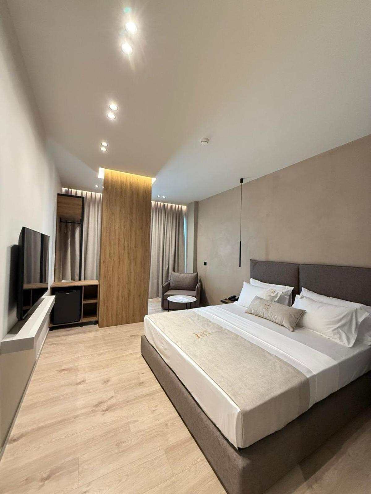 South Hotell